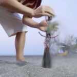 Raditya Dika Instagram - Pasutri Pasir🏝️