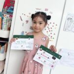 Raditya Dika Instagram - Favorite things minggu ini. Karya seni ciptaan prof, kakak dapet 2 merit certificate dari sekolah, game yang lagi sering dimainin. 😁