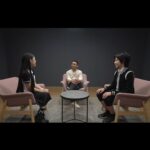 Raditya Dika Instagram - Jadwal hari ini random banget. Pagi ngajar di UI, siang shooting Youtube, sore reading film baru, malam berakhir dengan dateng ke acara rumah Dubes Australia untuk Indonesia Penny Williams.