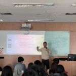 Raditya Dika Instagram - Hari pertama jadi dosen di Universitas Indonesia, untuk @vokasi_ui jurusan produksi media. Pengalaman baru, ngajar rutin sekaligus sharing selama di industri. Mahasiswanya pertanyaannya bagus2. 👌 Universitas Indonesia, Depok, Jawa Barat