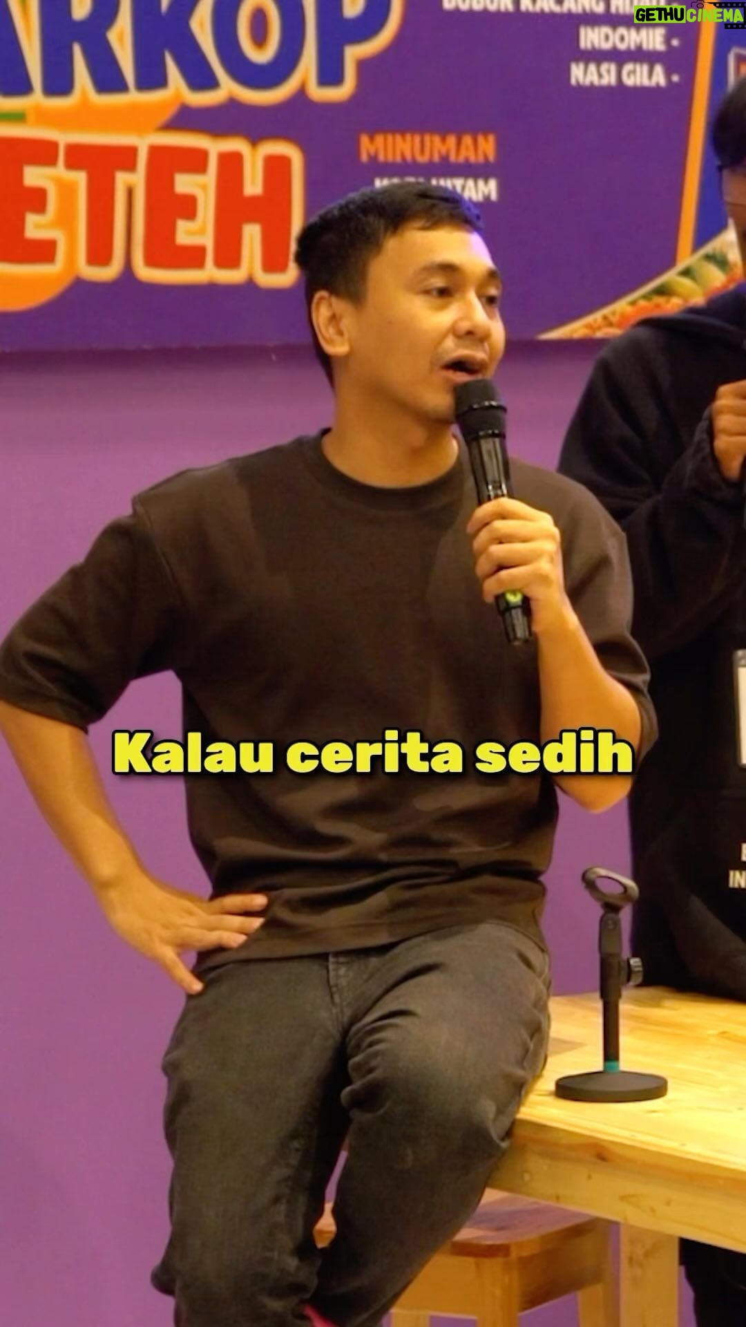 Raditya Dika Instagram - Mau cerita aja ribet...