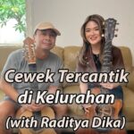 Raditya Dika Instagram - 🎶 Cewek Tercantik di Kelurahan - Raditya Dika 🎶 Yeyy jamming sama @raditya_dika 🥳🎸🙌 #josephinealexandra #radityadika @christianbong @anantavinnie #fingerstyle #guitarcover