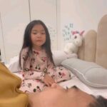 Raditya Dika Instagram - Ketika lagi cerita digangguin Aca..