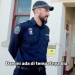 Raditya Dika Instagram - Ketika diajak ke kantor polisi Australia...