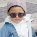 Raditya Dika Instagram - Istri dan anak-anak happy, liburan tanpa worry dengan @traveloka.id