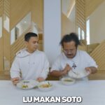Raditya Dika Instagram - Berbeda pilihan itu biasa, yang penting tetep temenan. 🤝 #PemiluDamai2024