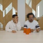 Raditya Dika Instagram - Sekarang emang ada aja cara orang buat bikin duit bertambah, dan seringkali caranya gak tepat. Buat bikin duit berkembang, kalo gue, investasi di @bibit.id yang udah banyak produk investasinya dari reksadana, SBN, saham, dan obligasi FR yang sekarang yieldnya lagi menarik