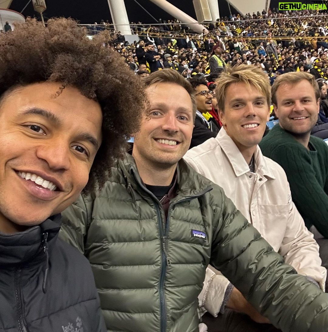 Radzi Chinyanganya Instagram - Watching @cristiano in Saudi Arabia!! Whilst pretending to be Al-Ittihad fans ππ #saudiarabia #cristianoronaldo #riyadh #jeddah #alittihad #ronaldo #saudi #thankssam King Fahad International Stadium (Riyadh)