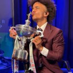 Radzi Chinyanganya Instagram - What a 17 days!!! #crucible #worldchampion #snooker The Crucible Theatre