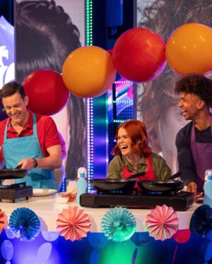 Radzi Chinyanganya Instagram - SO good to be back on Blue Peter for the 65th Birthday 🎂🎂🎂

Tonight on @cbbc 🕺🏽🕺🏽🕺🏽

#bluepeter #birthday