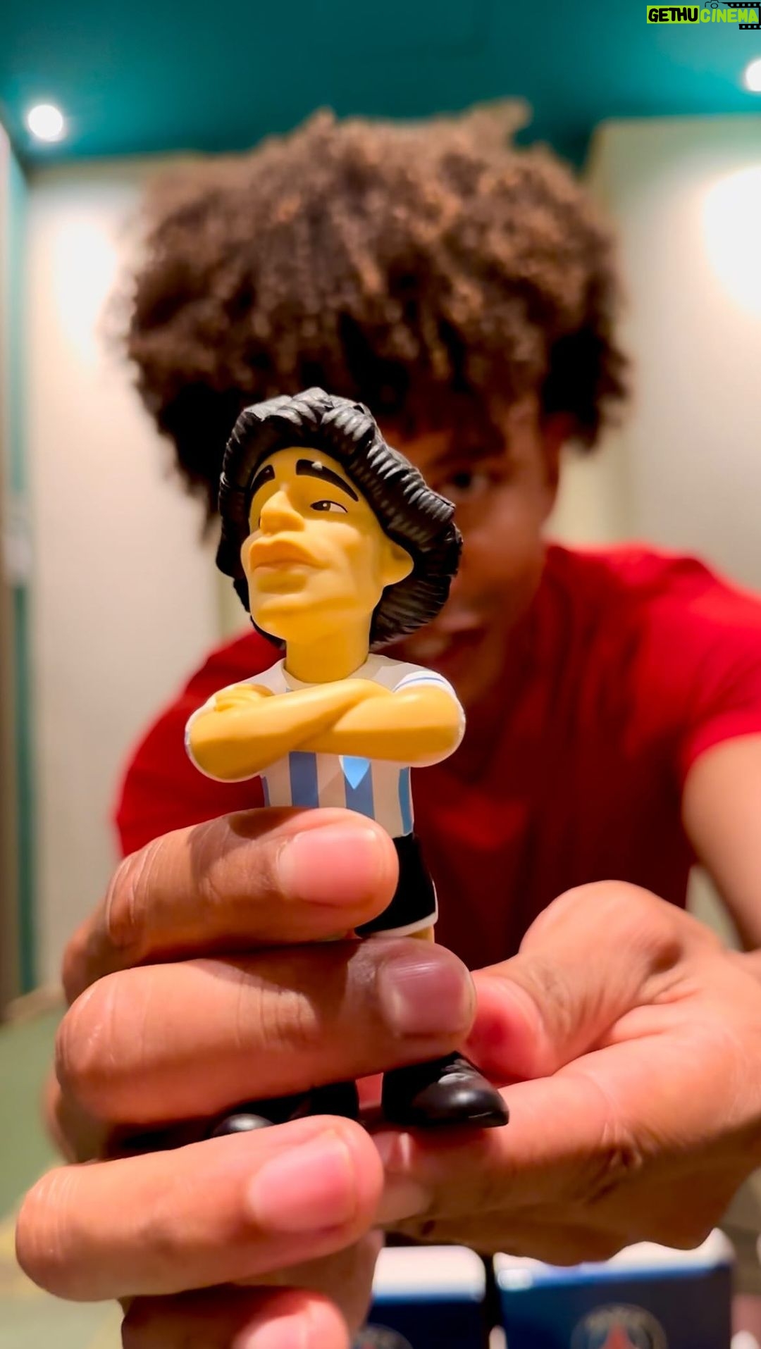 Radzi Chinyanganya - 151 Likes - Ad | Who’s YOUR football hero? I’ve got a few right here, with the new range of collectible characters from MINIX! From PSG Powerhouses: Mbappé, Messi, Neymar, to Argentina’s legend Maradona!
These collectibles are a must-have for any football fan – young or old! They’re super stylised and have incredible character detail.
Available from Amazon at around £12.99, and check out the full MINIX range here: www.minixcollection.com
#minixcollection #minix #WEAREMINIX #psg #mbappe #messi #neymar #maradona @bandaiuk