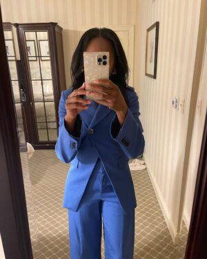 Rae Wynn-Grant Instagram - My April in reverse. The month ended with me hiring a babysitter only to go the the locker room of the gym, sit in the sauna for 20 minutes, grabbing a burger & fries, and going home. It was a beautiful, busy month where I blew my own mind by *finally* turning in the first draft of my book, SPEAKING AT THE @whitehouse, and finally starting the garden that I promised my kids years ago. 
Additional highlights include adopting a blueberry bush, twinning w my girl @ayanaeliza in @patagonia, seeing my house from the plane, the briefest few hours in nyc, good lighting at my desk, and spying on the hummingbird nest 🪺 

Onward, May ✌🏾 🌍