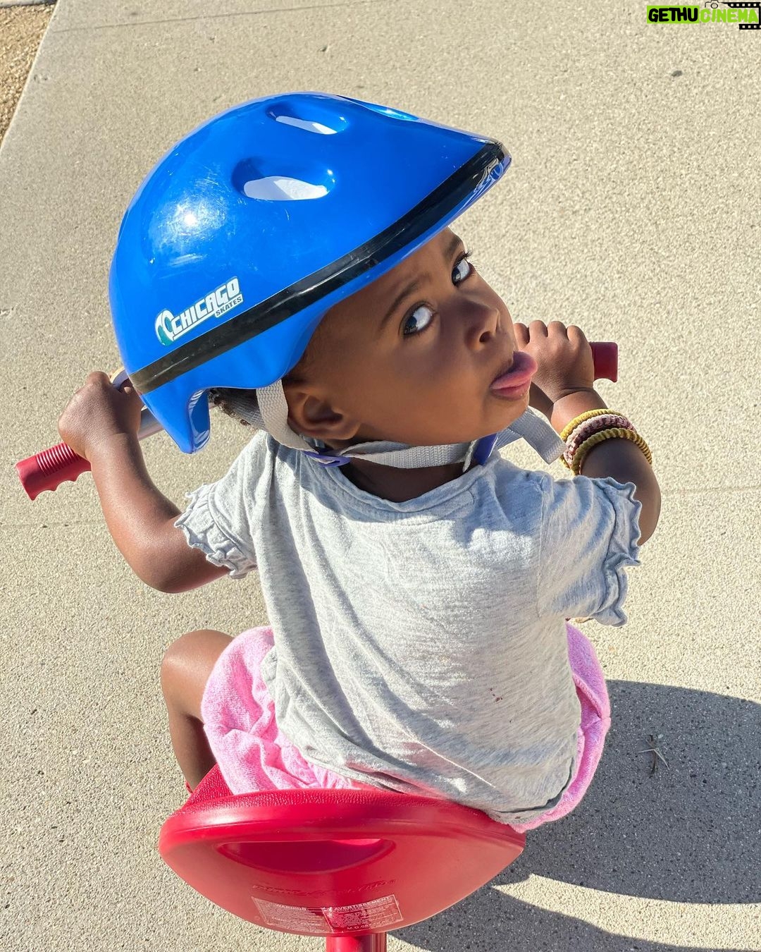 Rae Wynn-Grant Instagram - COVID diary: before, during, & after. Our littlest got hit the hardest and is still fighting the effects exactly 1 month later. Vaccinate your babies, wear your mask, do your best ✌🏾