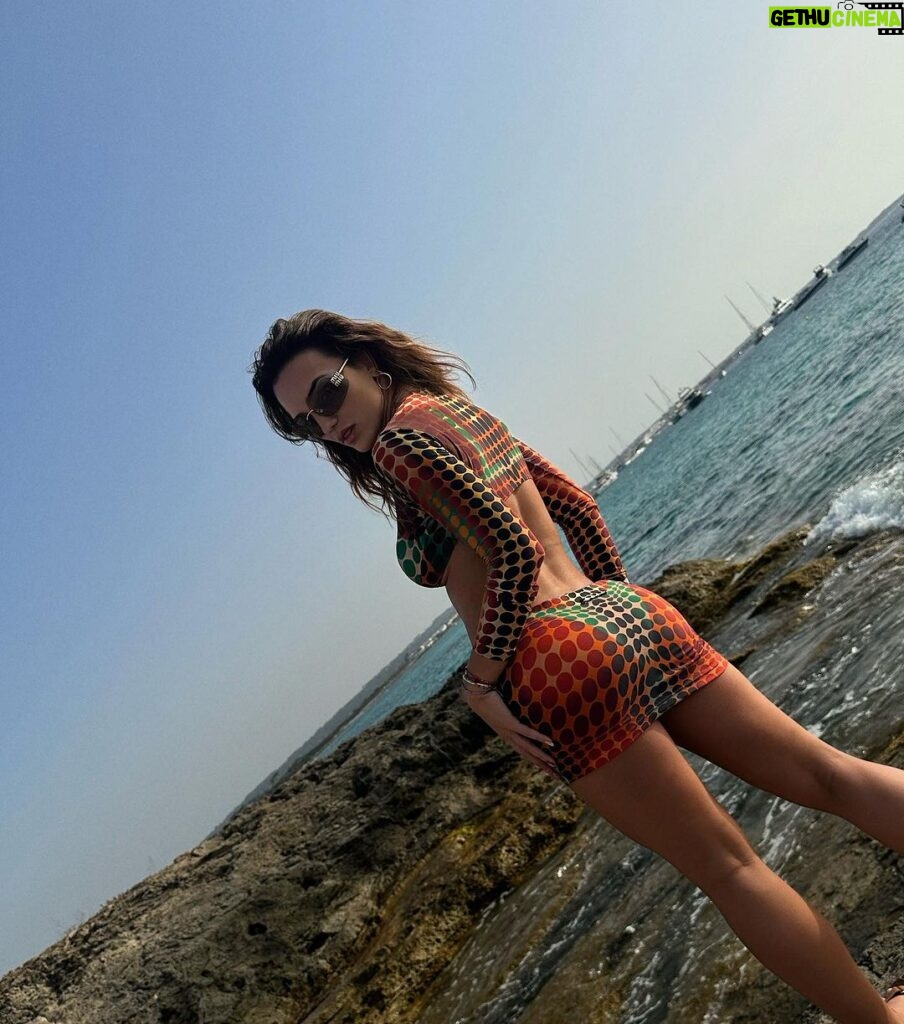 Rafa Kalimann Instagram - Ahhh Ibiza ☀️✨