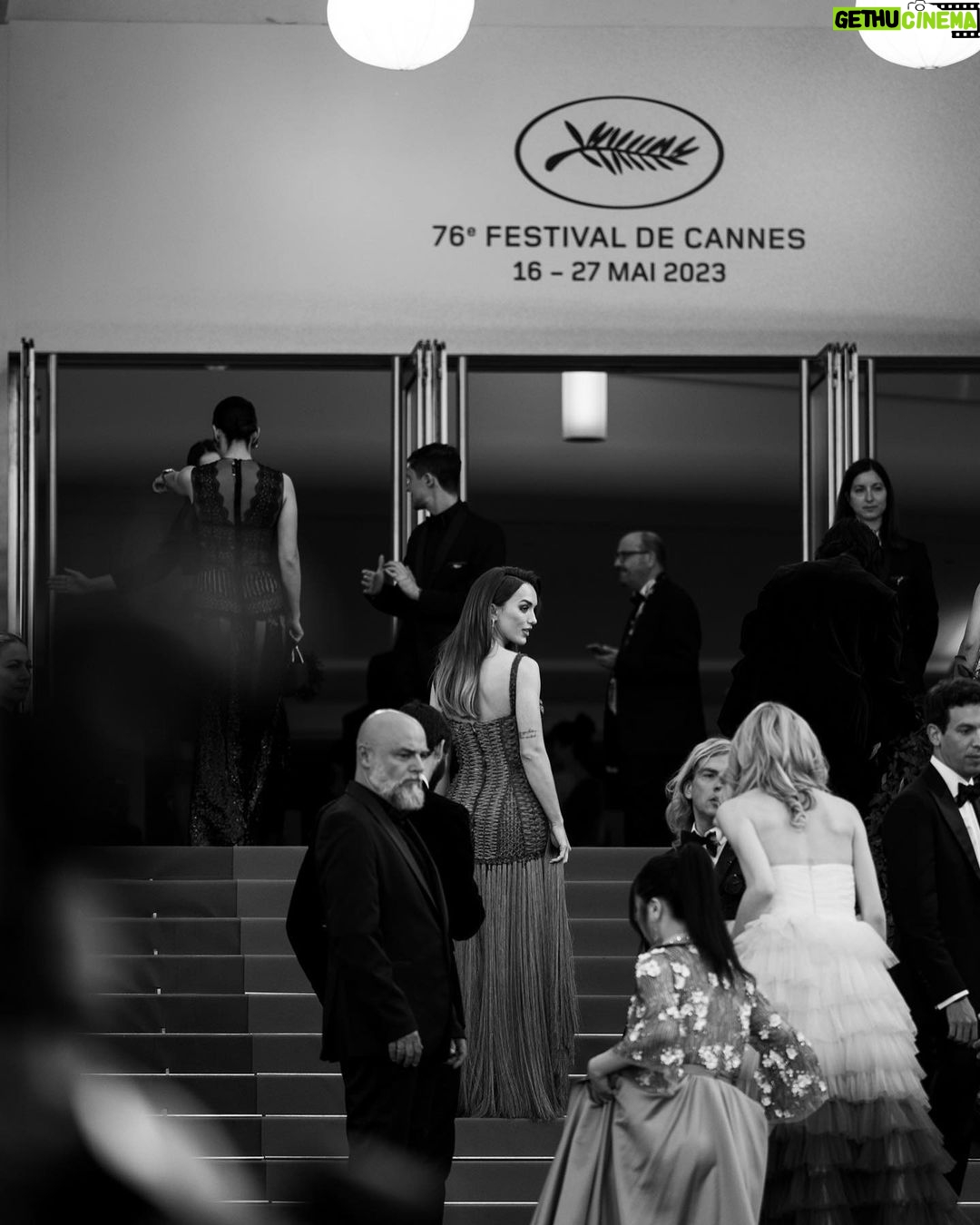 Rafa Kalimann Instagram - 76° festival de Cannes ✨ muito especial. aqui mais uma vez a convite da @campariofficial pra compartilhar da grandiosidade desse evento e assistir estréias importantíssimas. é sempre uma emoção. #camparicinema #enjoyresponsibly 📸 @louislegon Cannes Film Festival