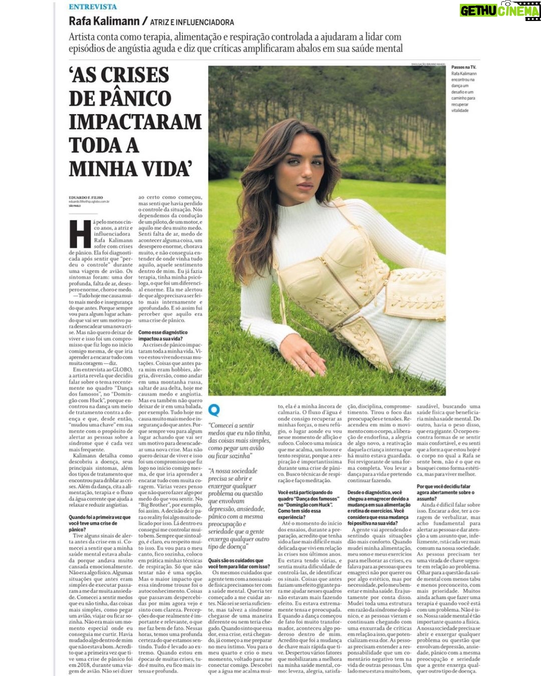 Rafa Kalimann Instagram - Uma matéria muito importante e delicada pra mim, feita pelo @jornaloglobo Sei a importância de falar sobre esse assunto pra que possamos lidar com a seriedade e cuidado que ele demanda. Tem momentos onde falta coragem, mas precisamos dar esse alerta coletivo para que a sociedade se movimente a favor da saúde mental. Doenças como síndrome do pânico, depressão e ansiedade aumentaram muito com a pandemia. Essa conscientização é de extrema importância pra toda a sociedade. Nunca deixe de procurar a ajuda de um médico especialista, só um profissional capacitado pode dar um diagnóstico e garantir um tratamento adequado. Busque e seja apoio. Agradeço pela matéria @jornaloglobo e ao jornalista Eduardo Filho que respeitosamente conduziu esse papo. *deem um zoom ou acessem o link que vou deixar no stories