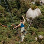 Rafael Bridi Instagram - Um pouco da ação de ontem nesse paraíso que é a Praia do Gravatá Os momentos de prática de Highline junto aos amigos imerso na natureza não tem igual. O dia de ontem começou cedo, repleto de tons de cinza, passando por um sol tímido entre as nuvens e na sequência um vento forte de nordeste apimentando o caminhar e a dança do equilíbrio Sempre muito bom caminhar ao lado da minha companheira de vida e aventuras @isadorasd e ainda de quebra receber esses registros irados do @andreippires E uma aventura a prova de tudo não é completa sem a companhia da @columbiabrasil #travelstoke #santacatarina #floripa #lonelyplanet #ilhadamagia #exploremore #viajandosc #floripando #viversc #santaebelacatarina #turismonosul #picosdefloripa #aprovadetudo #slacklining #slacklife #highline #tasteintravel #roamtheplanet #mytinyatlas #welivetoexplore #doyoutravel #slackliners #slacklinebrasil #balancecommunity #aventureirosdosul