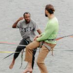 Rafael Bridi Instagram - Um pouco da ação de ontem nesse paraíso que é a Praia do Gravatá Os momentos de prática de Highline junto aos amigos imerso na natureza não tem igual. O dia de ontem começou cedo, repleto de tons de cinza, passando por um sol tímido entre as nuvens e na sequência um vento forte de nordeste apimentando o caminhar e a dança do equilíbrio Sempre muito bom caminhar ao lado da minha companheira de vida e aventuras @isadorasd e ainda de quebra receber esses registros irados do @andreippires E uma aventura a prova de tudo não é completa sem a companhia da @columbiabrasil #travelstoke #santacatarina #floripa #lonelyplanet #ilhadamagia #exploremore #viajandosc #floripando #viversc #santaebelacatarina #turismonosul #picosdefloripa #aprovadetudo #slacklining #slacklife #highline #tasteintravel #roamtheplanet #mytinyatlas #welivetoexplore #doyoutravel #slackliners #slacklinebrasil #balancecommunity #aventureirosdosul