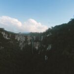 Rafael Bridi Instagram - Pure feeling of freedom This set of photos portraits my good friend @davis_hermes enjoying the openness of the cliffs and huge waterfalls from Urubici Santa Catarine. This location in Brazil is full of potential and has been the best training ground I could ask for #visualoftheearth #turismonosul #exploretocreate #urubici #descubrasc #thegreatoutdoors #voyaged #droneoftheday #fromwhereidrone #trilhandotrilhas #stayandwander #optoutside #discoverearth #earthfocus #santacatarina #aventurassc #highline #slacklining #balancecommunity #outsideculture #lifeofadventure #trilhando #theoriginalgasters