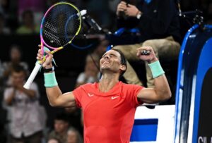 Rafael Nadal Instagram - Great night in Brisbane. Very happy for the win and into the quarterfinals tomorrow. Thanks to an amazing crowd and all the support around the world. Vamos ! 💪🏻
#brisbanetennis