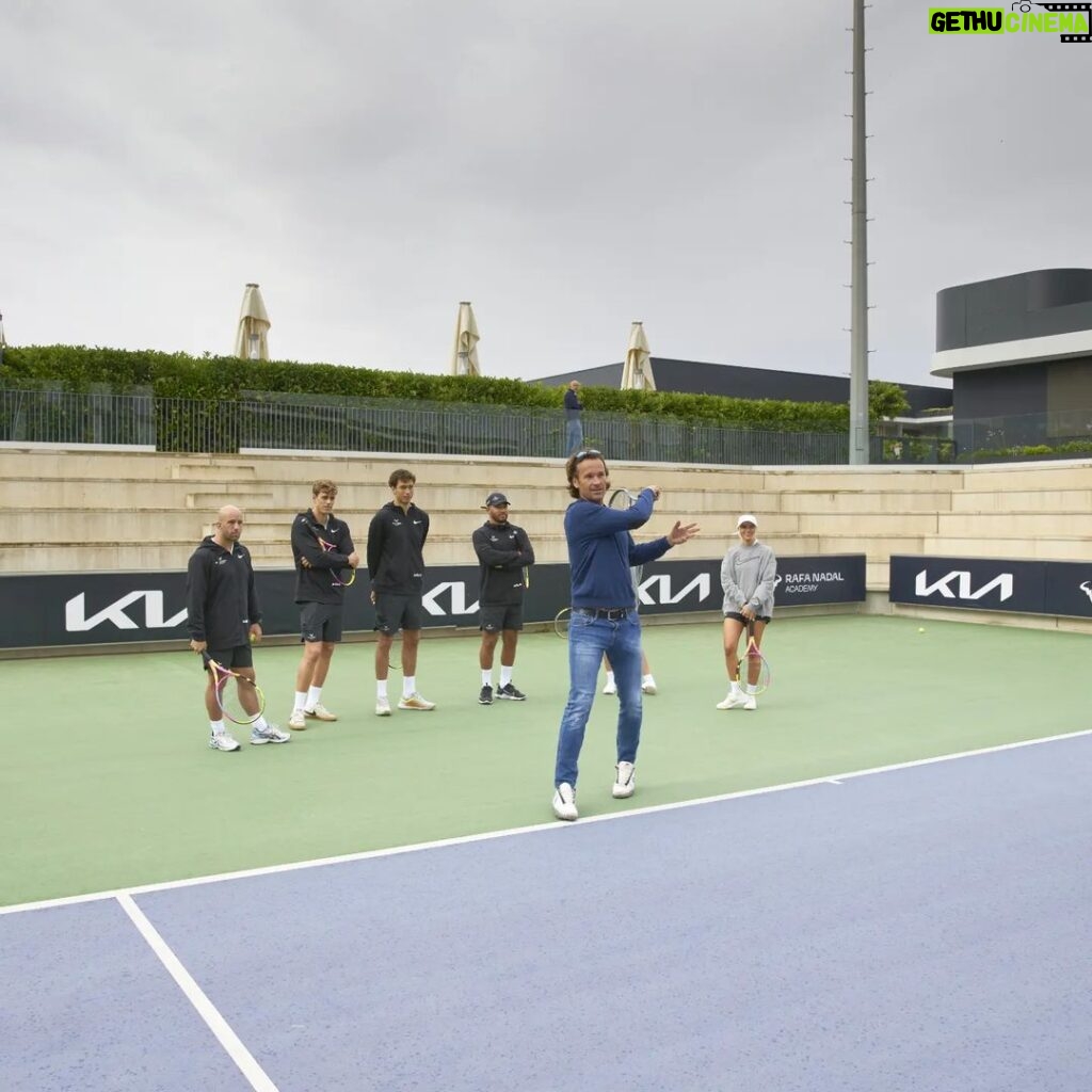 Rafael Nadal Instagram - We have had many inspirational journeys together, both on the court and on the road. But giving others the chance to create their own inspiration is our combined goal. This week, we gave our guests the chance to move on court at the @rafanadalacademy - inspiring them through movement and through tennis. What movement helps create your inspiration? #Kia #MovementThatInspires #RoadToInspiration #KiaEV6GT