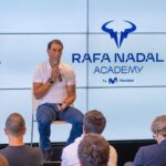 Rafael Nadal Instagram - GRACIAS, RAFA Siempre a tu lado, @rafaelnadal 💪🏼 Rafa Nadal Academy