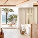 Rafael Nadal Instagram - Con este primer hotel ZEL en Mallorca, al igual que con el concepto que hemos creado para la marca, buscamos generar y compartir esos momentos de la vida de los que tanto disfruto. Todos sabéis que me gusta navegar, y sobre todo en el Mediterráneo; comer en la playa, en un chiringuito o en beach club y relajarme mientras paso tiempo con amigos y familia, sintiéndome en casa. Para mí esto es lo más importante y lo que quería transmitir con el proyecto ZEL. Creo que lo hemos conseguido. #BornInTheMed #ZelHotels