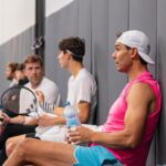 Rafael Nadal Instagram - 💪🏼 “𝙄 𝙩𝙝𝙞𝙣𝙠 𝙄'𝙢 𝙧𝙚𝙖𝙙𝙮 𝙖𝙣𝙙 𝙄 𝙩𝙧𝙪𝙨𝙩 𝙖𝙣𝙙 𝙝𝙤𝙥𝙚 𝙩𝙝𝙖𝙩 𝙩𝙝𝙞𝙣𝙜𝙨 𝙬𝙞𝙡𝙡 𝙜𝙤 𝙬𝙚𝙡𝙡. 𝙏𝙝𝙖𝙩 𝙬𝙞𝙡𝙡 𝙜𝙞𝙫𝙚 𝙢𝙚 𝙩𝙝𝙚 𝙤𝙥𝙥𝙤𝙧𝙩𝙪𝙣𝙞𝙩𝙮 𝙩𝙤 𝙚𝙣𝙟𝙤𝙮 𝙢𝙮𝙨𝙚𝙡𝙛 𝙤𝙣 𝙩𝙝𝙚 𝙘𝙤𝙪𝙧𝙩” 💪🏼 @rafaelnadal & @gabriel_debru 🔥 at the @rafanadalacademy! VAMOS‼️ Rafa Nadal Academy