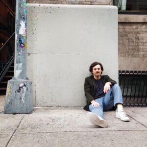 Rafael Pimenta Instagram - No soy un extraño @charlygarciacorner @charlygarcia