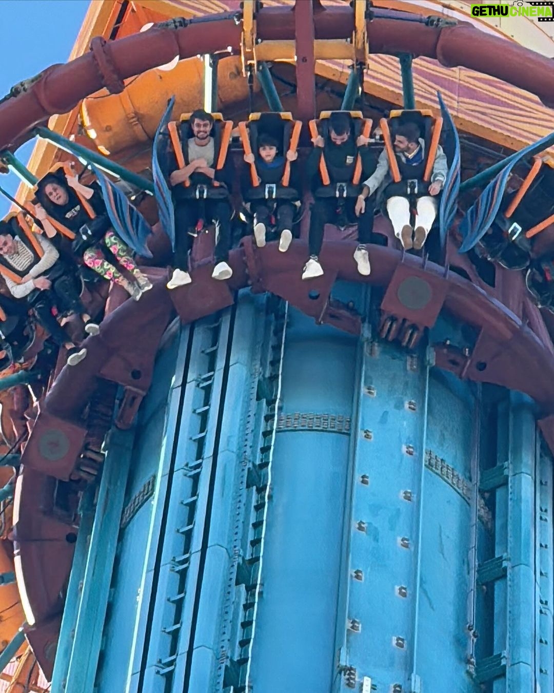 Rafael Vitti Instagram - Diazão de muita adrenalina aqui no @buschgardens @buschgardensbr ♥️🎢🤪 Busch Gardens Tampa Bay