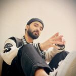 Raghav Juyal Instagram – Photos pe sala views to aate nahi , 
chalo koi nahi ,kuch cheese apna mann behelane ke liye bhi ki jaati hain .
Tell me which is the best one ?