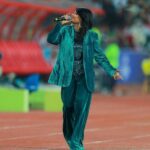 Rahma Riyad Instagram - ويبقى #العراق شامخًا عاليًا أبد الدهر 🇮🇶 فخورة بإني ابنة هذا البلد العظيم، وسعيدة جدًا بمشاركتي بين هلي وناسي في هكذا حدث رياضي مشرف يليق بعراقنا الحبيب وصورته المشرقة ومنها للأعلى.. #خليجي_25_بصراوي #البصرة | #خليجي25 #رحمة_رياض | #RahmaRiad Basra, Iraq