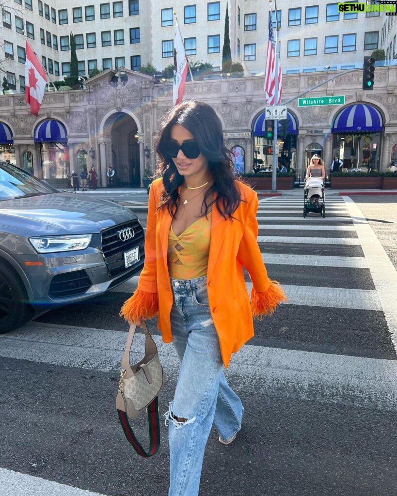 Rahma Riyad Instagram - 🧡 #RahmaRiad | #رحمه_رياض Beverly Wilshire, Beverly Hills (A Four Seasons Hotel)
