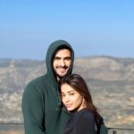Rahma Riyad Instagram - لحظة هي كتبت فأرتبط اسمي بأسمك بحروف من حب . ونبقى عالوعد .. Here’s to the love of my life. On this special day, I can only wish that our love grows stronger and blooms year by year. Thank u for being there, especially when times get difficult. I love you forever❤️ May 23