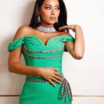 Rahma Riyad Instagram - ‏‎من أفراح آل بقشان الكرام يا ربّ يديم أفراحكم… تعهد وتنظيم الرائع أخوي راشد السعيد ‏@rashidalsaeed ‏Dress by @adenfashion ‏Makeup by @monaalnoman ‏Hairstyle by @hairstyle_monnahh11 ‏Photo Credits @amani_aldageel #رحمة_رياض | #RahmaRiad Jeddah, Saudi Arabia
