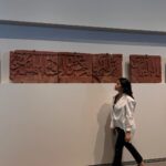 Rahma Riyad Instagram – .
متحف @louvreabudhabi من اجمل الاماكن اللي موجوده #في_أبوظبي جمال المكان والقصص الموجوده بي شي خيال كل زاويه تحجي قصه وتاريخ متعه لا تنتهي قضيت 5 ساعات بدون ما احس 

#FindYourPace 

#RahmaRiad | #رحمة_رياض Louvre Abu Dhabi