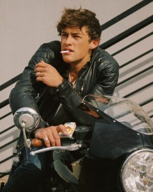 Rainer Dawn Instagram - 🏍️🎞️