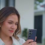 Raisa Andriana Instagram - Wahhh yang aku tunggu-tunggu akhirnya dateng, Samsung #GalaxyS24 Ultra! Aku udah penasaran banget karna liat unpacked party kemarin. Dan ternyata bener, fitur-fiturnya canggih banget aku amazed. Dari Circle To Search with Google, AI Photo assist, Live translation. Aku paling suka fitur Circle To Search with Googlenya yang bikin aku mau cari apa aja gampang. Kalian harus rasain sendiri experiencenya pake #GalaxyS24, dan kabar baiknya kalo kamu pre order hari ini sampe tanggal 6 Februari, kamu bisa dapet double storage, trade-in cashback up to 2.5jt, free XL e-sim 120GB/tahun, dan limited MCRN strap! Jangan sampe ketinggalan ya! #TeamGalaxy #GalaxyAI