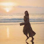 Raisa Andriana Instagram – Kaulah alasan.. ku tak lagi…. (Isi sendiri)