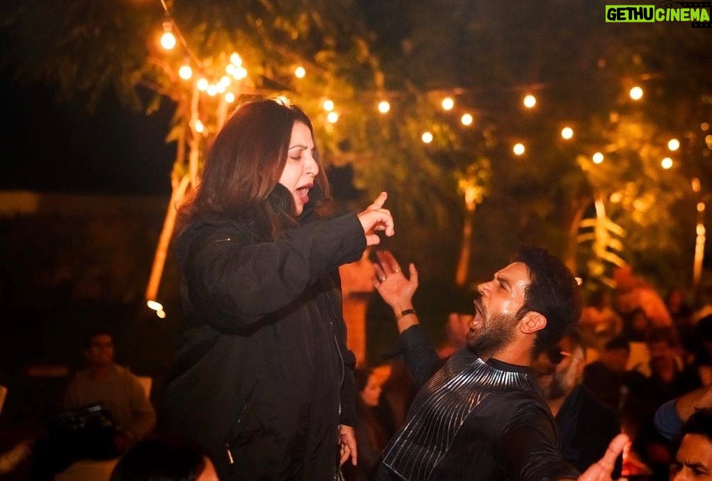 Rajkummar Rao Instagram - Happy birthday my dearest Farah ma’am. I love you and am going to dance like this with you forever. Hamare dilon ki Rani ho aap @farahkhankunder May God give you all the success and all the happiness in life. ❤️❤️