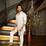 Rajkummar Rao Instagram - Diwali 🪔❤️ Styled by @rahulvijay1988 1: Designer: @anamikakhanna.in 2: Designer: @kunalrawalofficial 3: Designer: @rohitgandhirahulkhanna 4: Designer: @qbikofficial 5: Designer: @anamikakhanna.in 6: Designer: @divyammehta