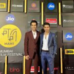 Rajkummar Rao Instagram - All the best mere bhai Vinod Rawat @vinraw for #Pushtaini. Through sheer hard work and resilience you have made this film and created everything from the scratch without any support. It’s a beautiful film and I am very proud to be a small part of it. You’re an inspiration to so many people. May the film get all the love it deserves at #MAMI and otherwise. @pushtainifilm @ritaheer