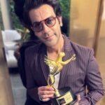 Rajkummar Rao Instagram - Truly Humbled to receive the Best Actor award for #MonicaOMyDarling at #iwmdigitalawards and my Monica aka @iamhumaq won the Best Actor Female. Thank you my OG @vasanbala ❤️ and team Monica. Thank you @netflix_in @matchboxshots. Aur Sabse Zyada Thank You Aap sabko ❤️