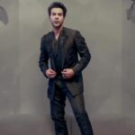 Rajkummar Rao Instagram - #IIFA Custom: @anamikakhanna.in Styled by: @dhruvadityadave Style team: @anjalibiyani_ Jewellery: @ishhaara @ascend.rohank Ring: @houseofshikha Shoes: @lussolifestyleofficial Hair by: @vijay.p.raskar Make up by: @nitin.ntd Photos by: @kirz_photography