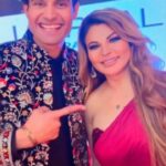 Rakhi Sawant Instagram - Happy birthday to the ever green entertainer 😍 @rakhisawant2511 Rakhie Sawant who makes everyone laugh with her humour Hope you have a blessed year Rakhie you rock 🤗❤️