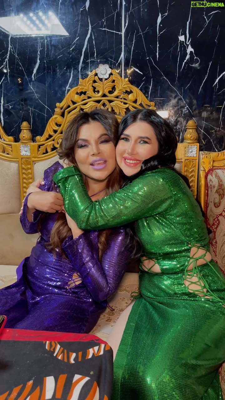 Rakhi Sawant Instagram - thank you for this wonderful meeting ♥️ Dubai, United Arab Emirates