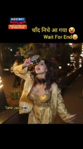 Rakhi Sawant Instagram - चाँद 😛. Follow @tahirjasus . . #rakhisawant @rakhisawant2511 #reelswithtahirjasus