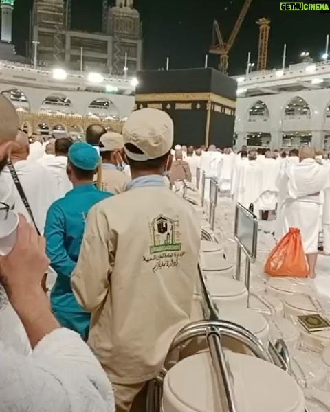 Rakhi Sawant Instagram - Thank you so much. Allah bless you my brother from Makka, Makka,