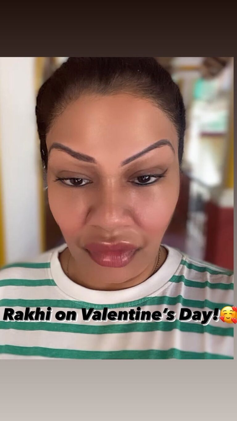 Rakhi Sawant Instagram - It’s “GAL”ENTINE’S day!🥰 #reels #rakhisawant #queenofcomedy #mimicry