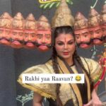 Rakhi Sawant Instagram - @rakhisawant2511 has a question for y'all, watch till the end 😂 #rakhisawant #rakhiswantreel #dussehra #koimoi